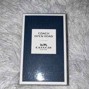 Coach Open Road